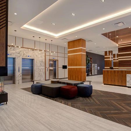 Hampton Inn Montreal Downtown, Qc Exterior foto