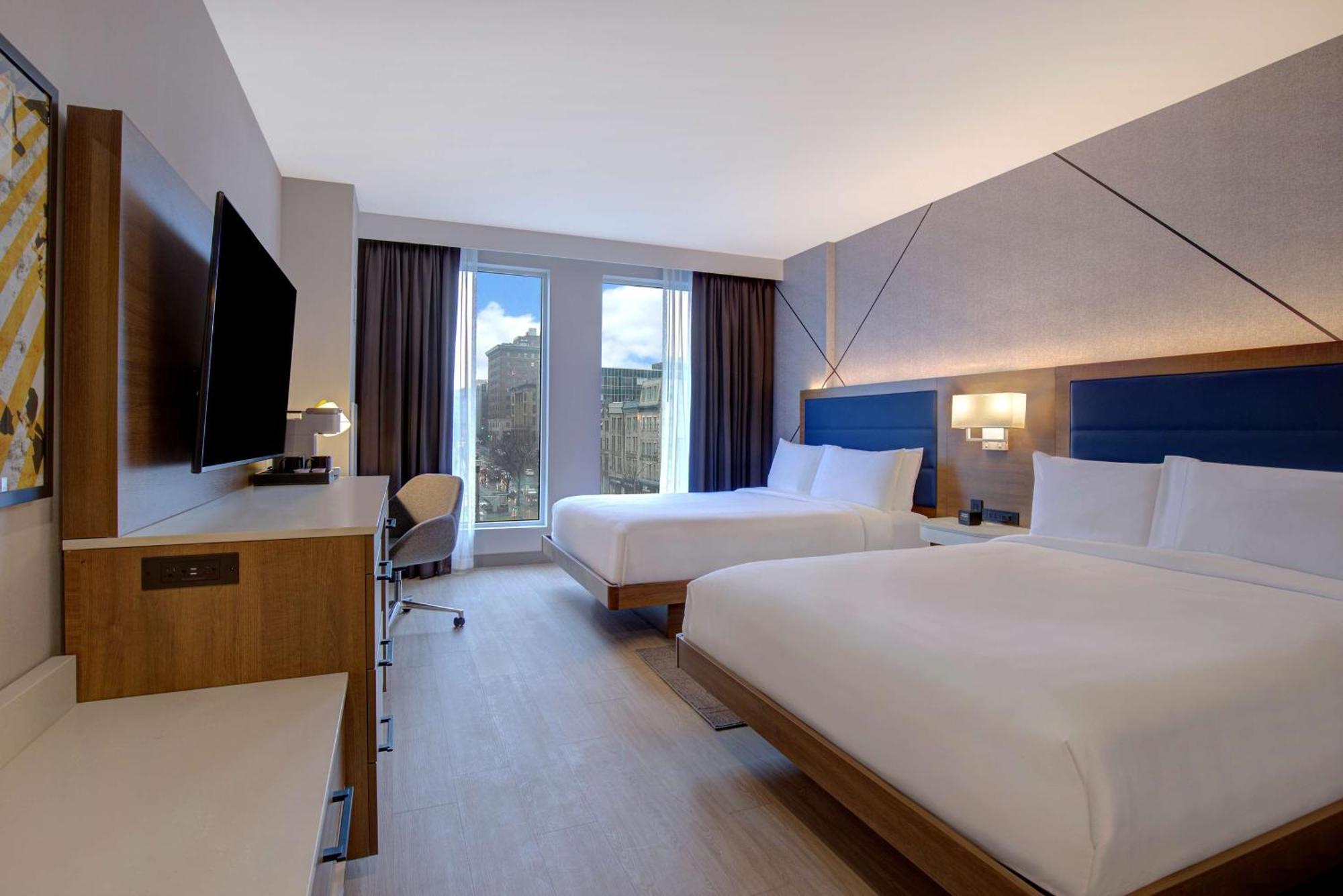 Hampton Inn Montreal Downtown, Qc Exterior foto